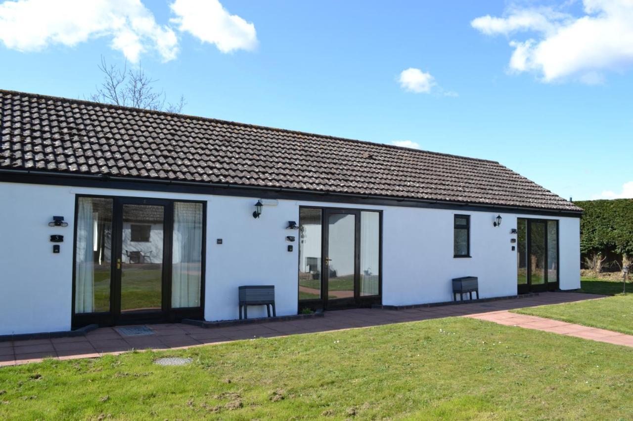 Number 6 - Lytton Tree Lodge, Reydon, Southwold Buitenkant foto