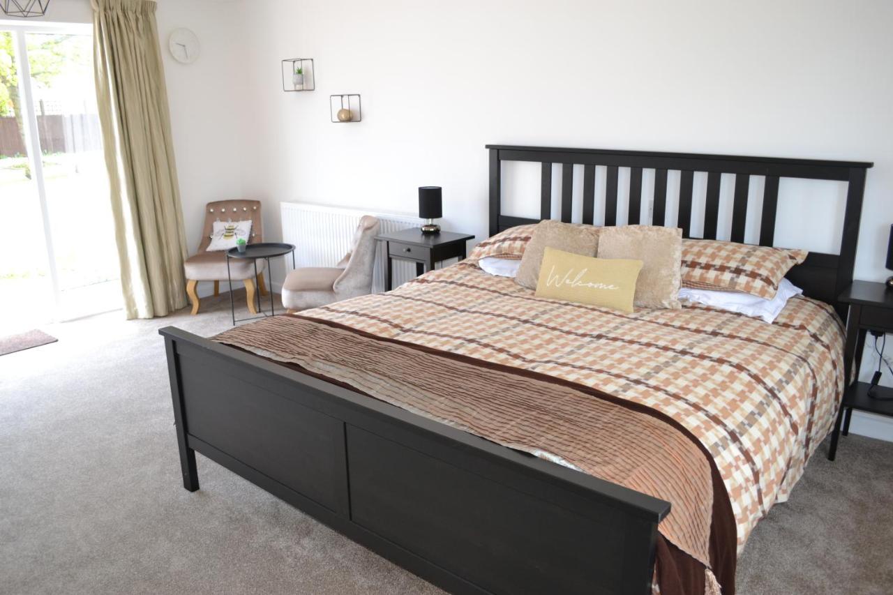Number 6 - Lytton Tree Lodge, Reydon, Southwold Buitenkant foto