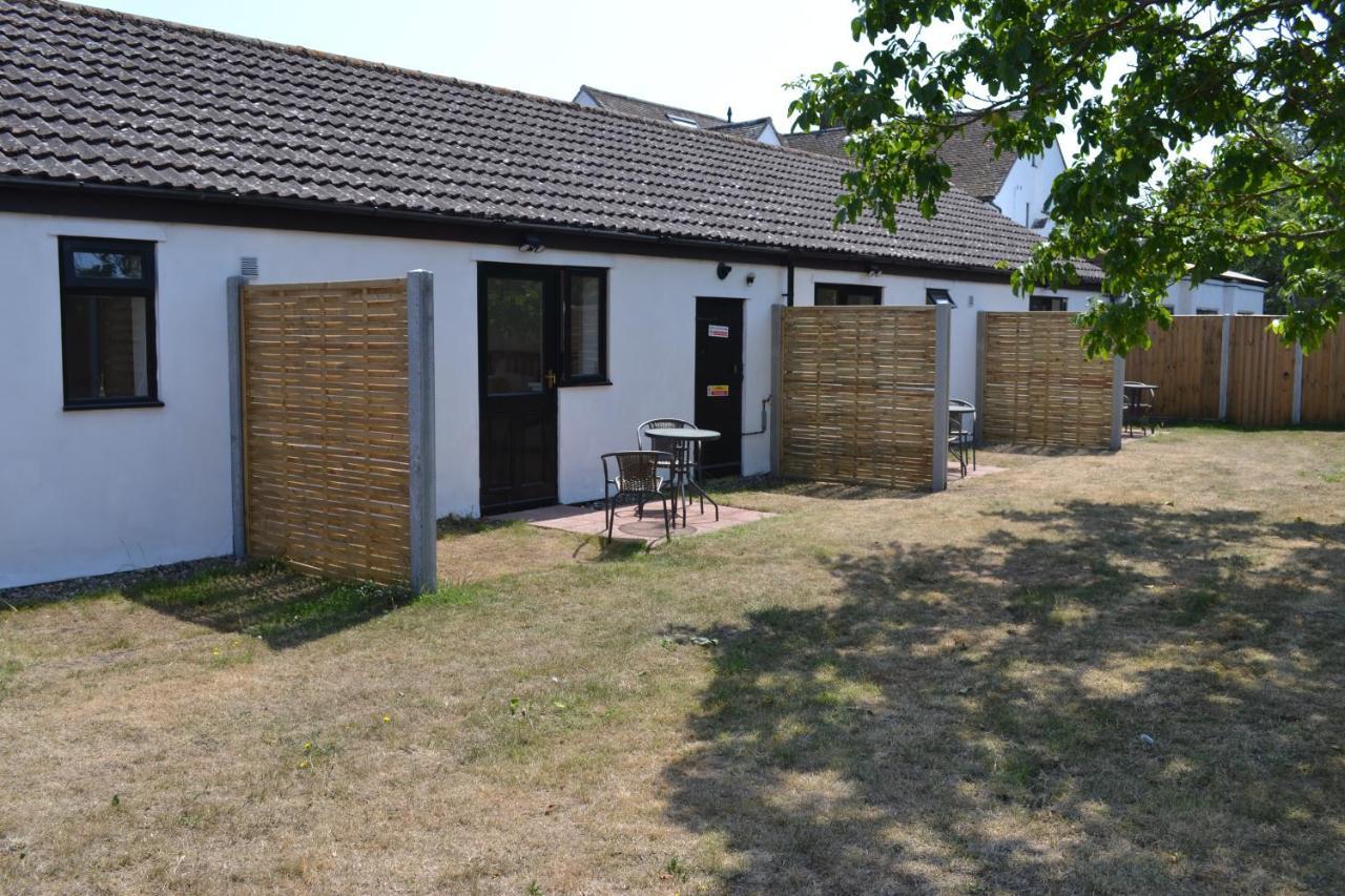 Number 6 - Lytton Tree Lodge, Reydon, Southwold Buitenkant foto