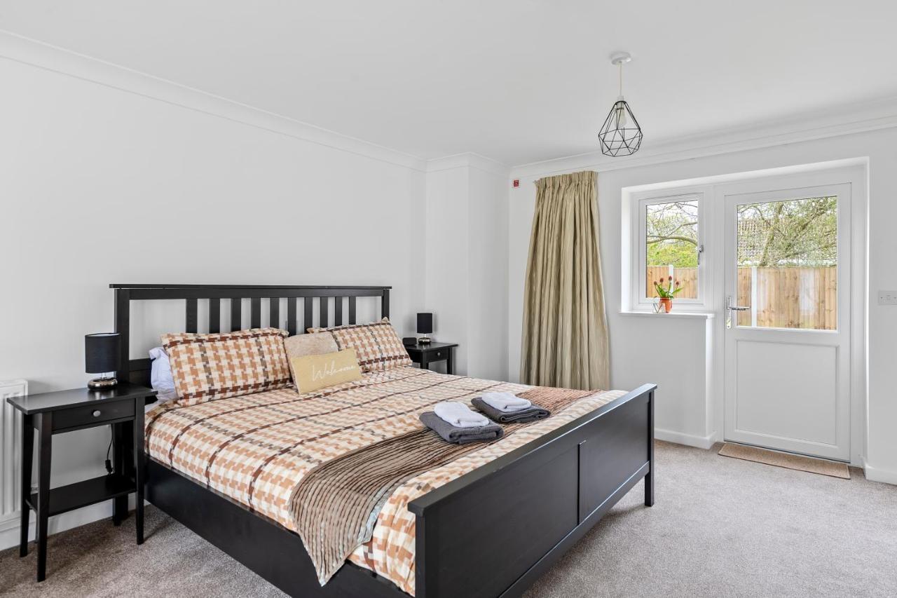 Number 6 - Lytton Tree Lodge, Reydon, Southwold Buitenkant foto