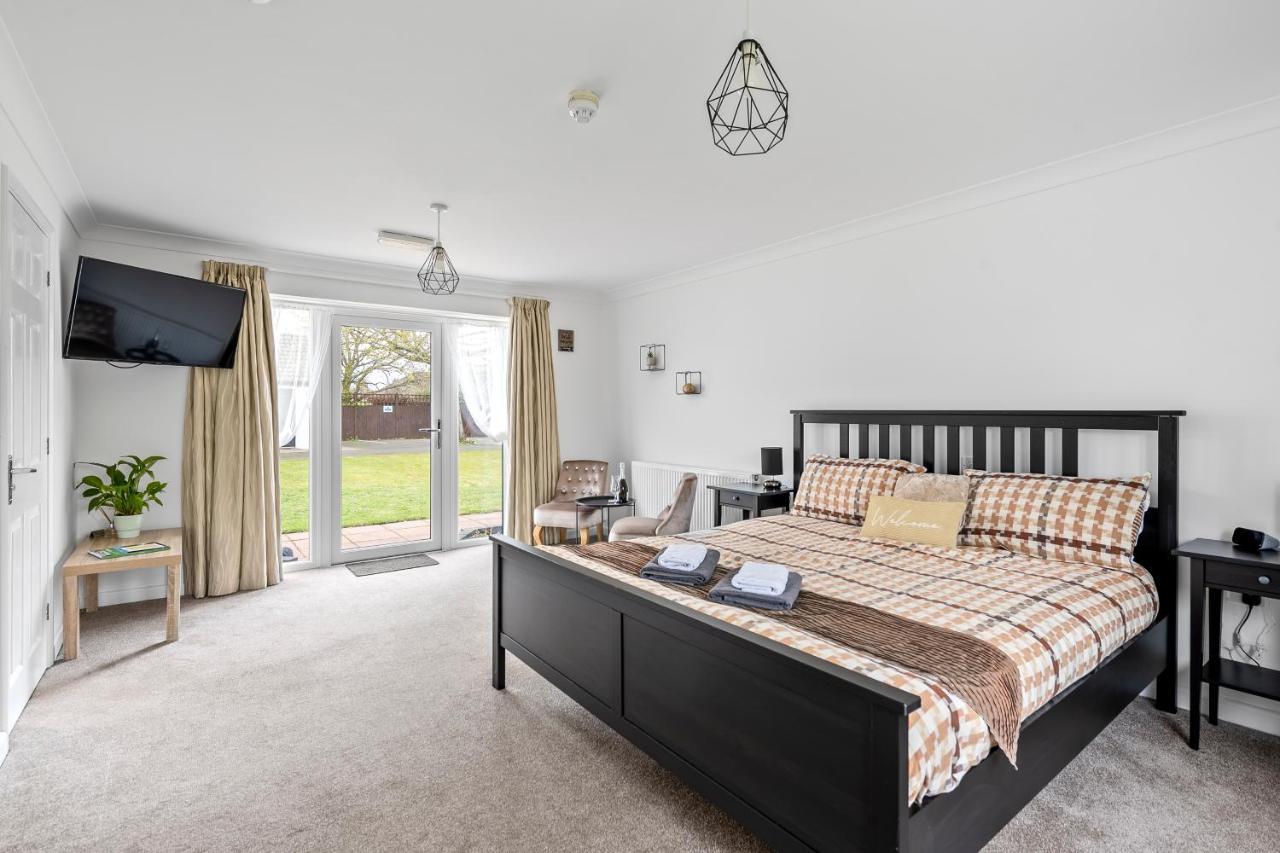 Number 6 - Lytton Tree Lodge, Reydon, Southwold Buitenkant foto